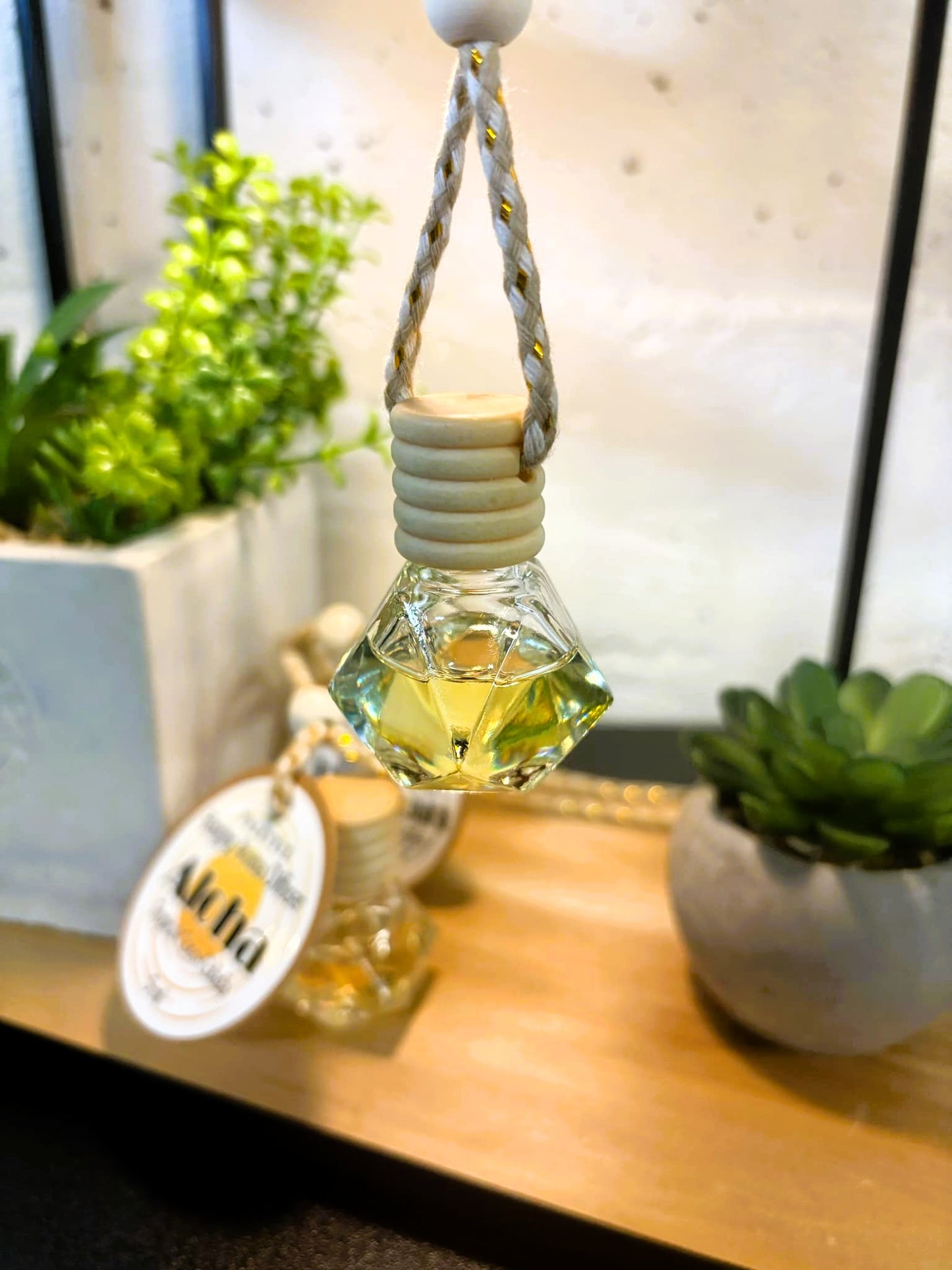 Hanging Aromatic Diffuser - Summer Valkyrie Global Natural Self Care Beauty St. Catharines Ontario Canada